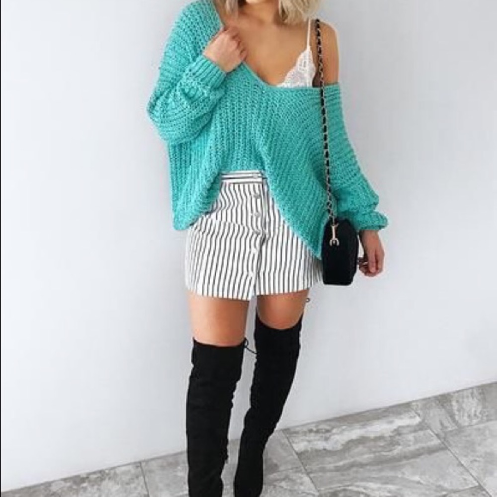 NWT White & Black Button Down Skirt